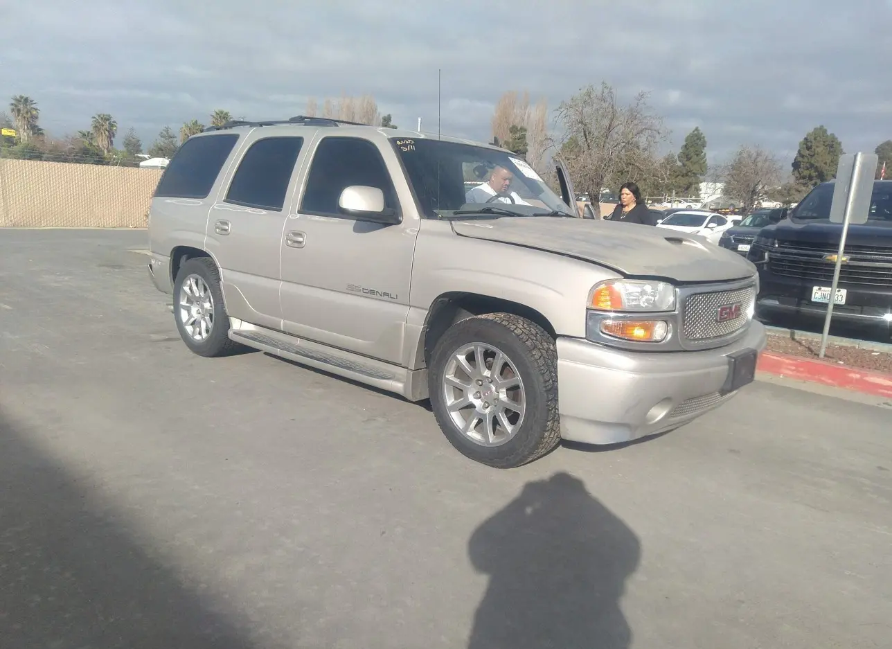 2006 GMC  - Image 1.