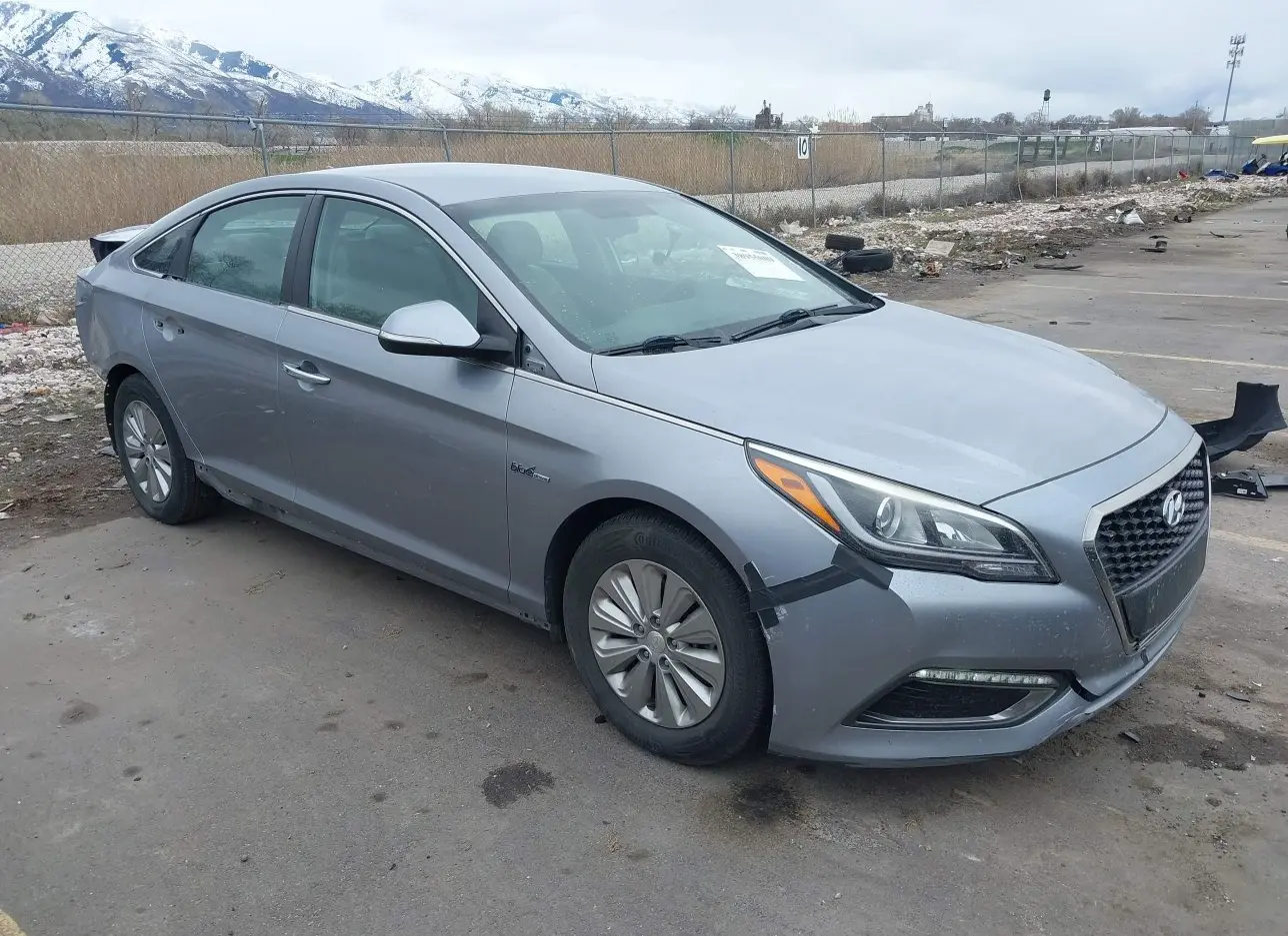 2016 HYUNDAI  - Image 1.