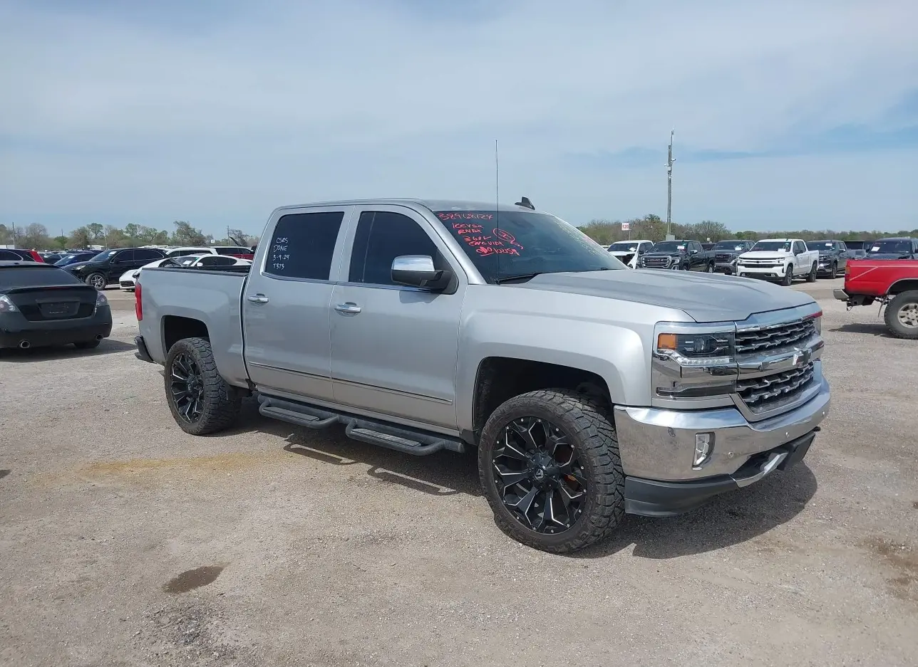 2018 CHEVROLET  - Image 1.