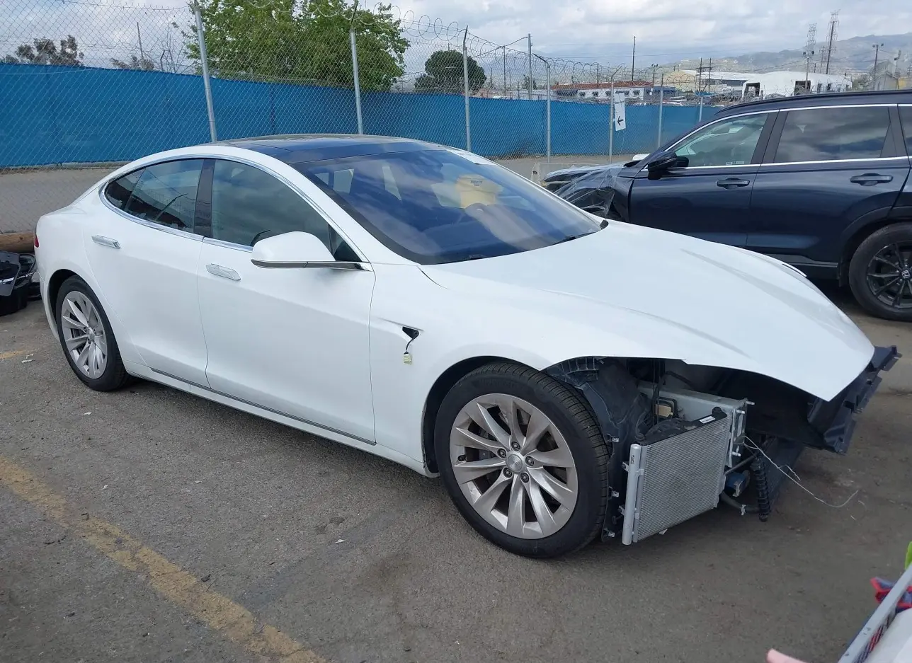 2016 TESLA  - Image 1.