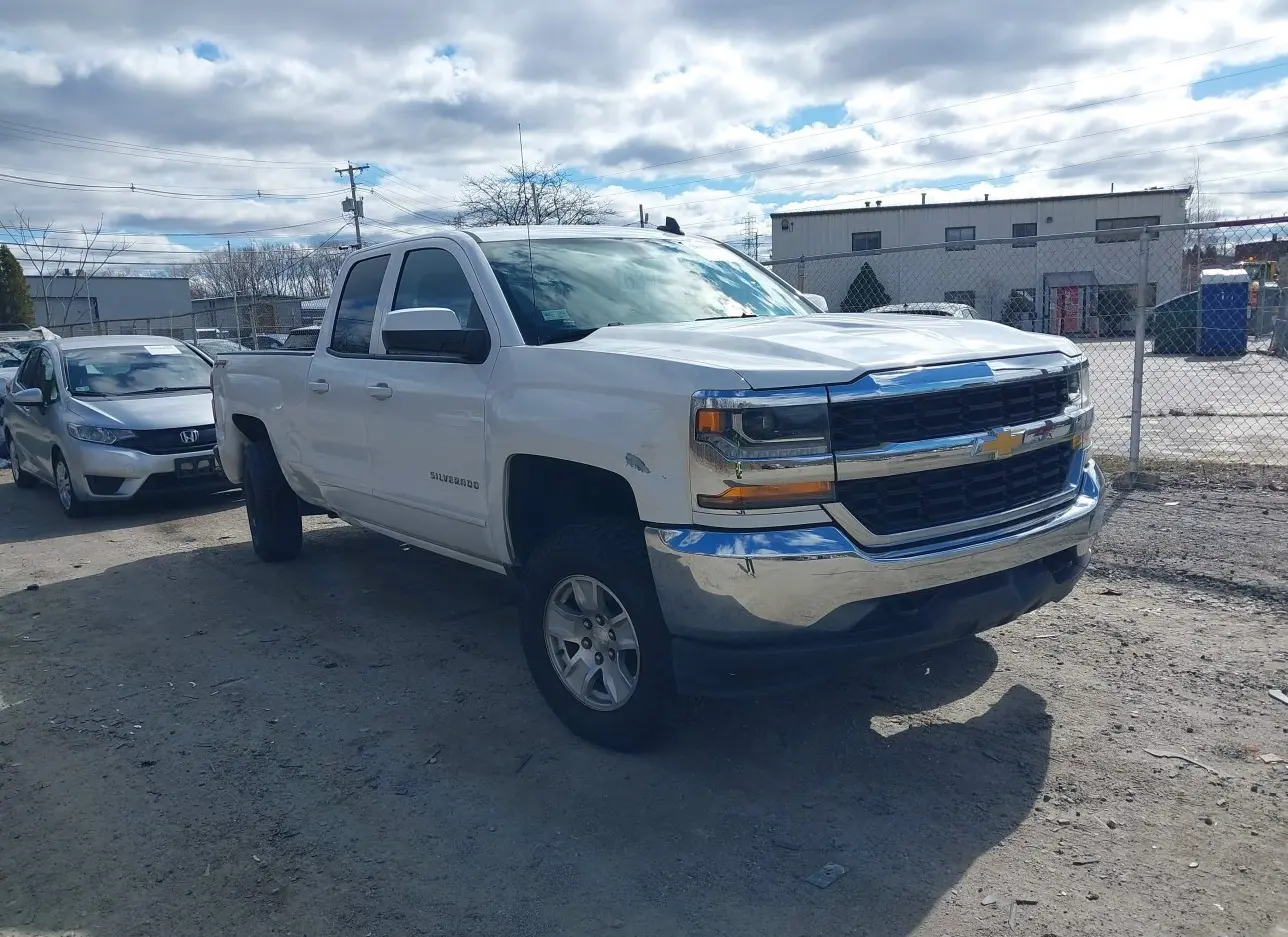 2018 CHEVROLET  - Image 1.