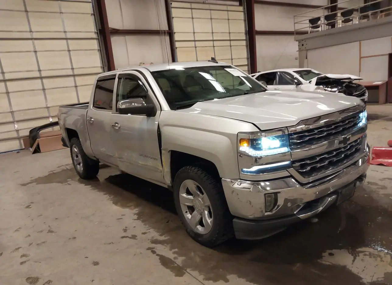 2016 CHEVROLET  - Image 1.