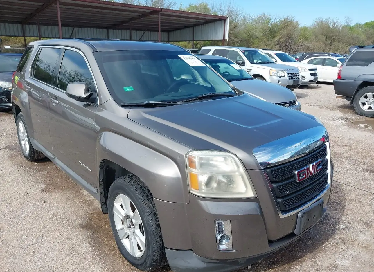 2011 GMC  - Image 1.