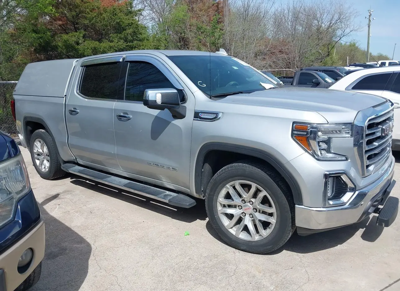 2021 GMC  - Image 1.