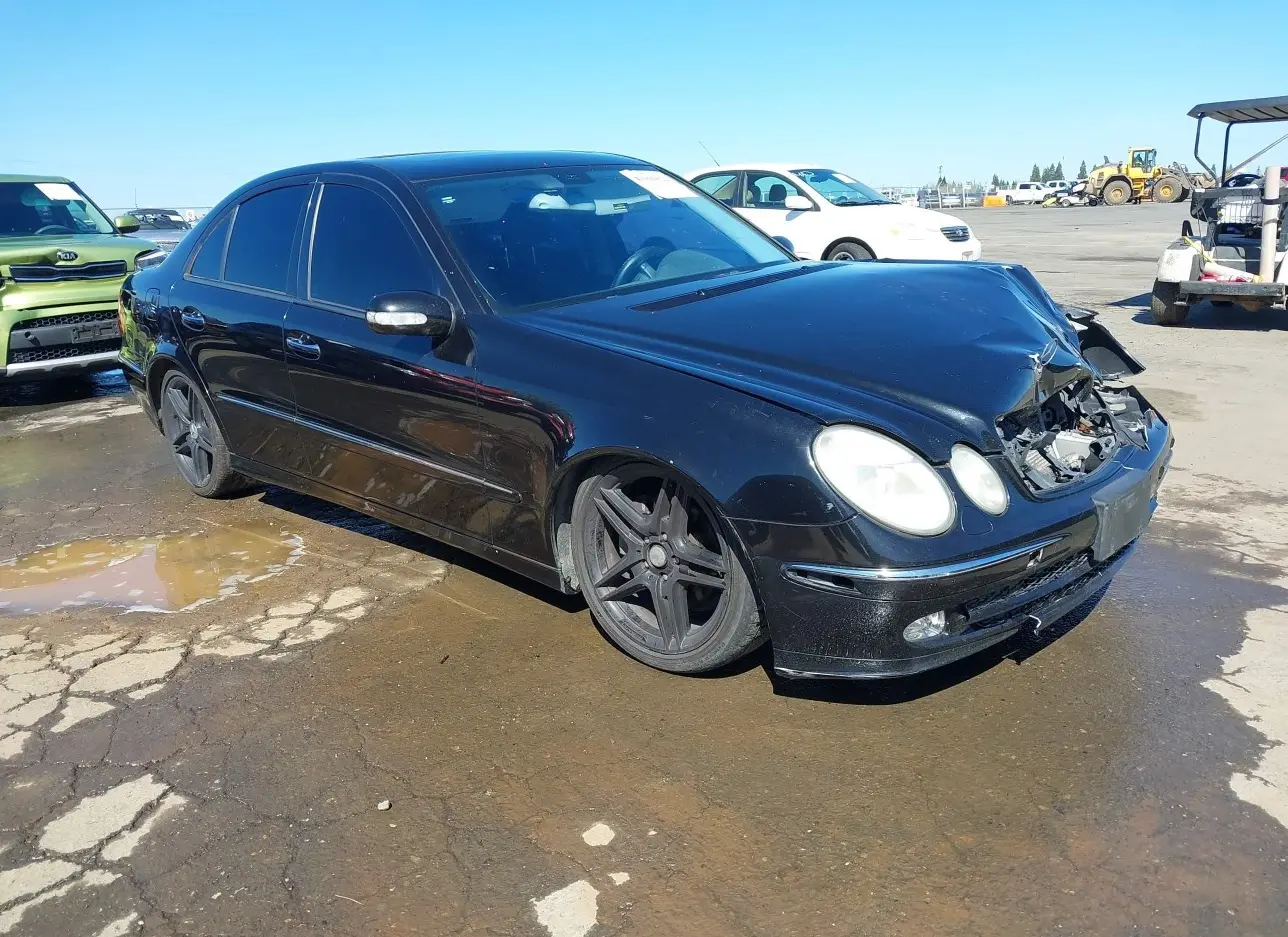 2005 MERCEDES-BENZ  - Image 1.