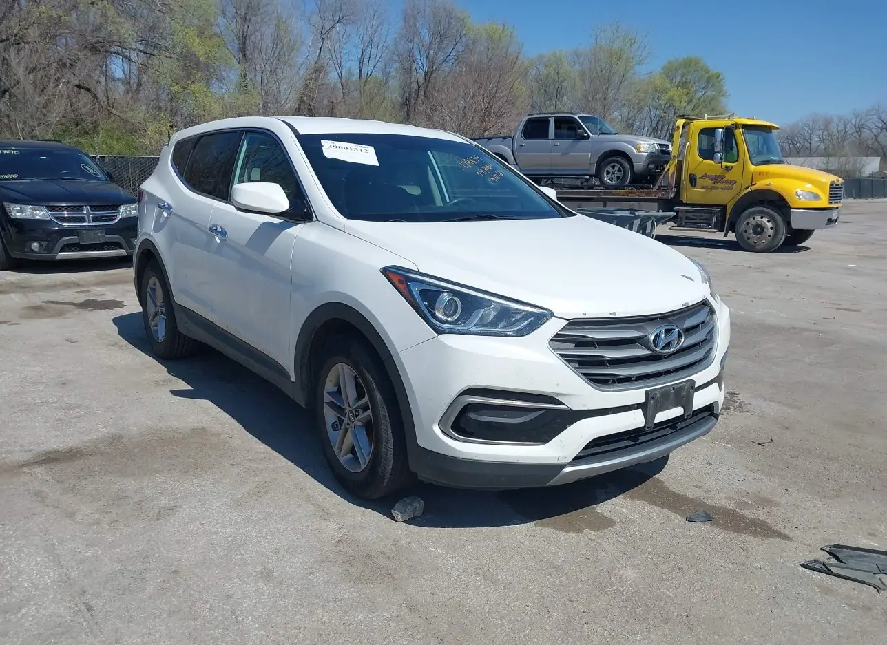 2017 HYUNDAI  - Image 1.