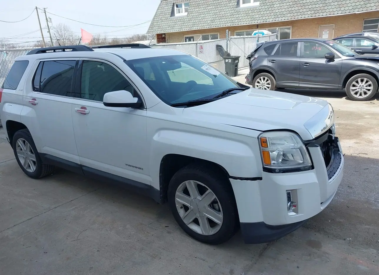 2011 GMC  - Image 1.