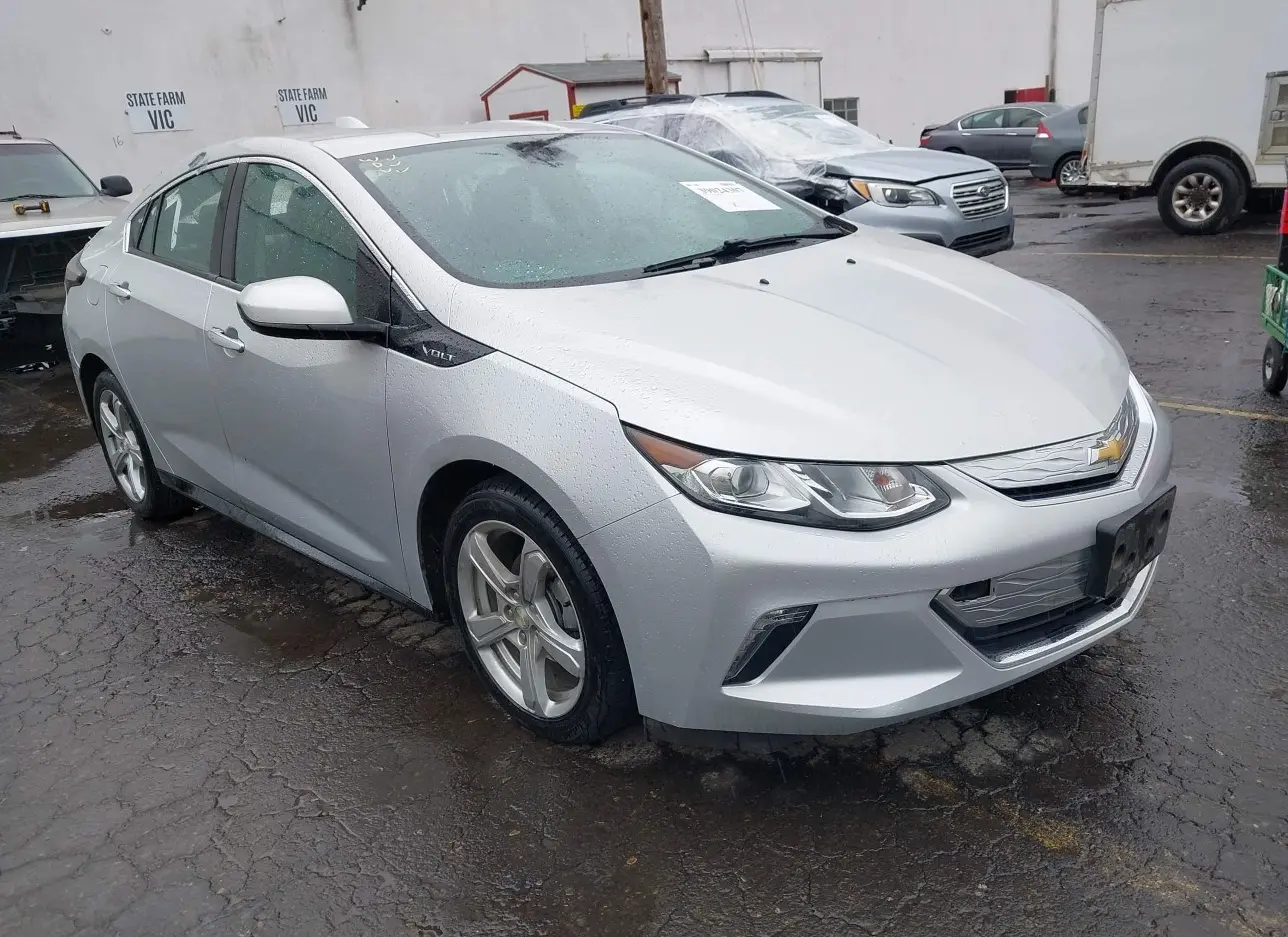 2017 CHEVROLET  - Image 1.