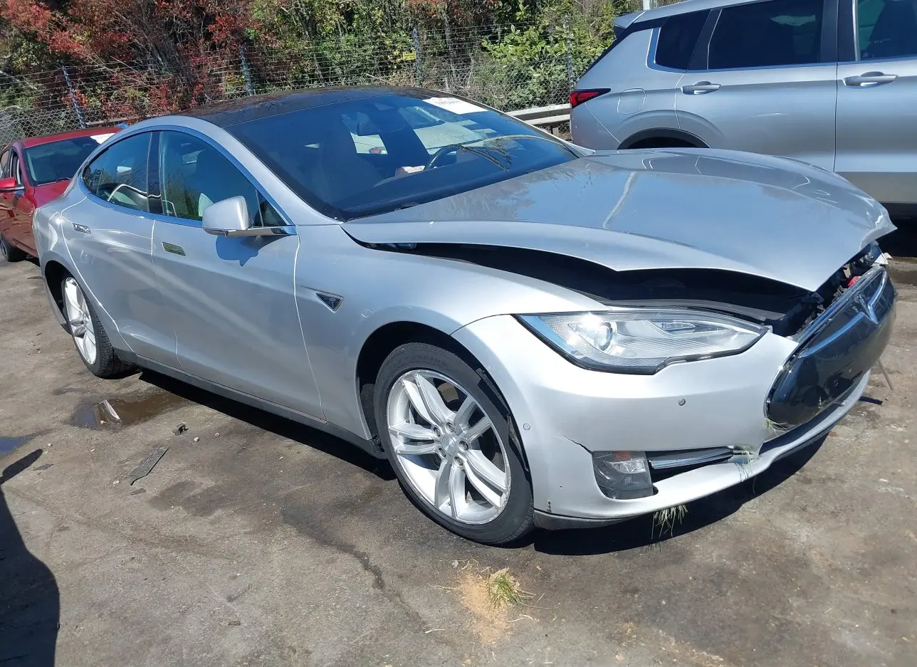 2014 TESLA  - Image 1.