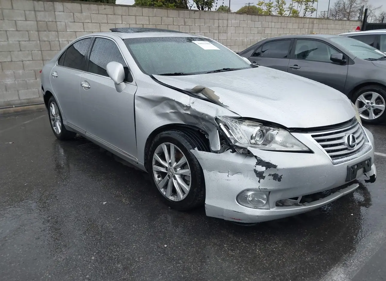 2010 LEXUS  - Image 1.