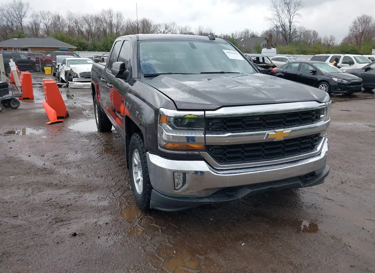 2016 CHEVROLET  - Image 1.