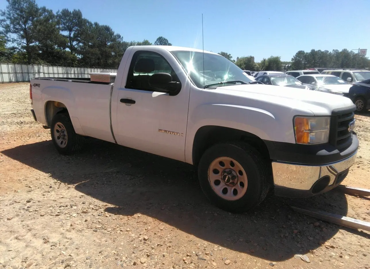 2007 GMC  - Image 1.