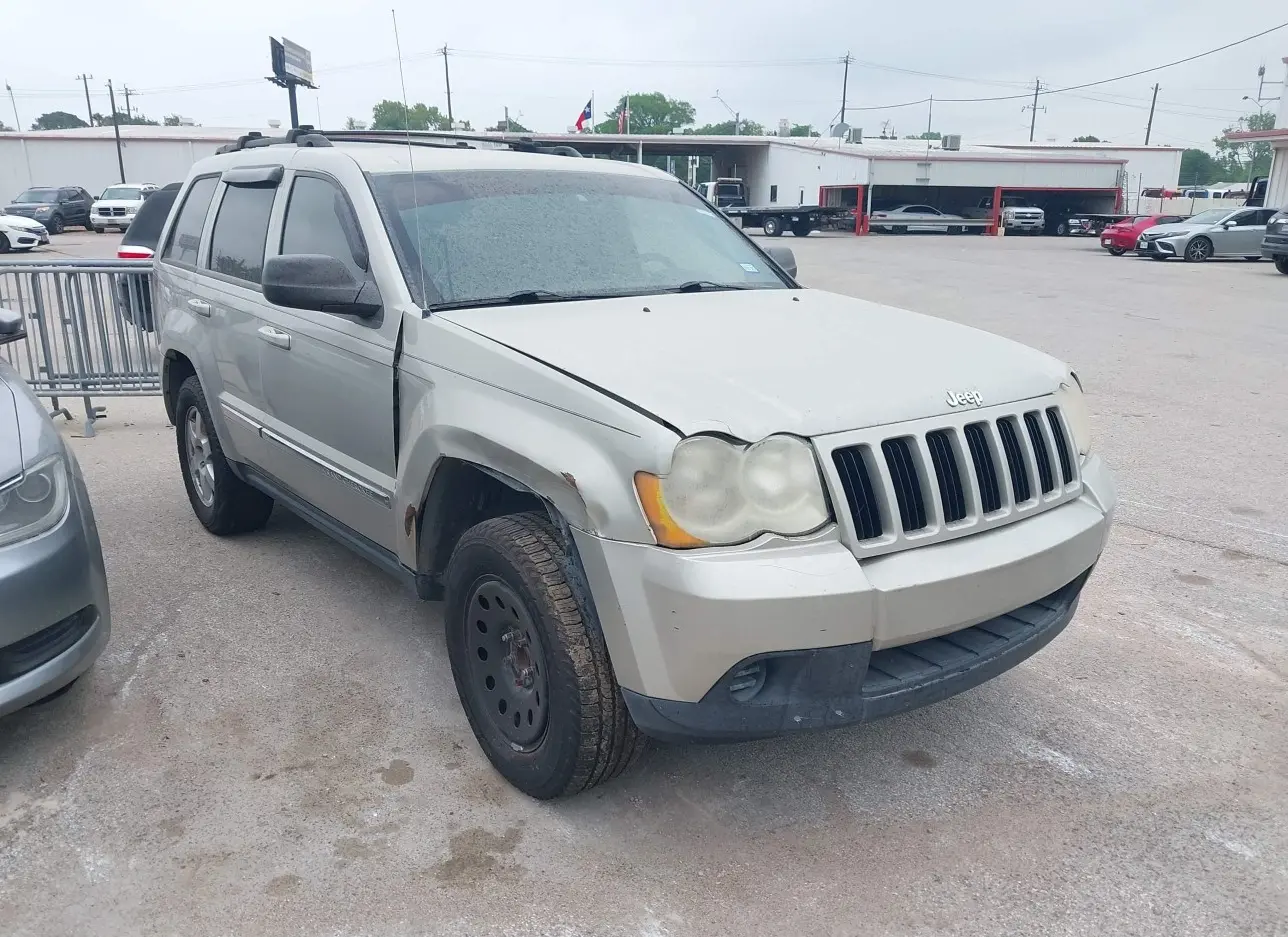 2010 JEEP  - Image 1.