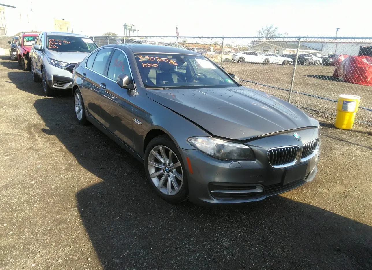 2014 BMW  - Image 1.