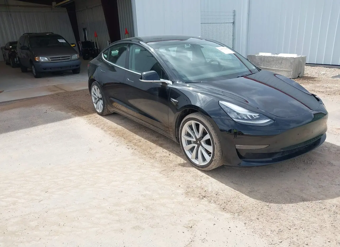 2019 TESLA  - Image 1.