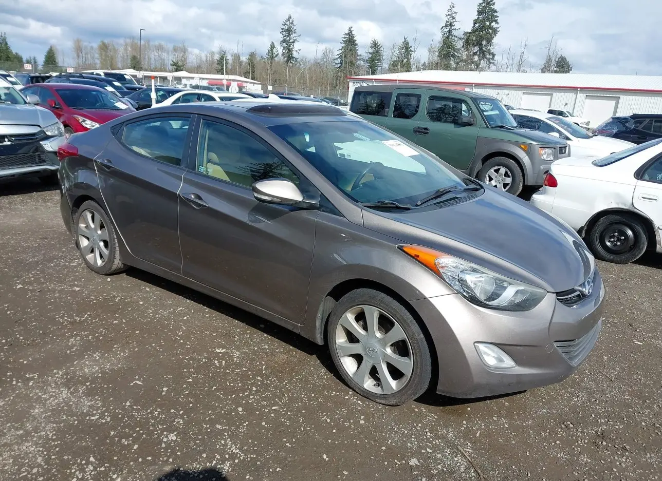 2012 HYUNDAI  - Image 1.