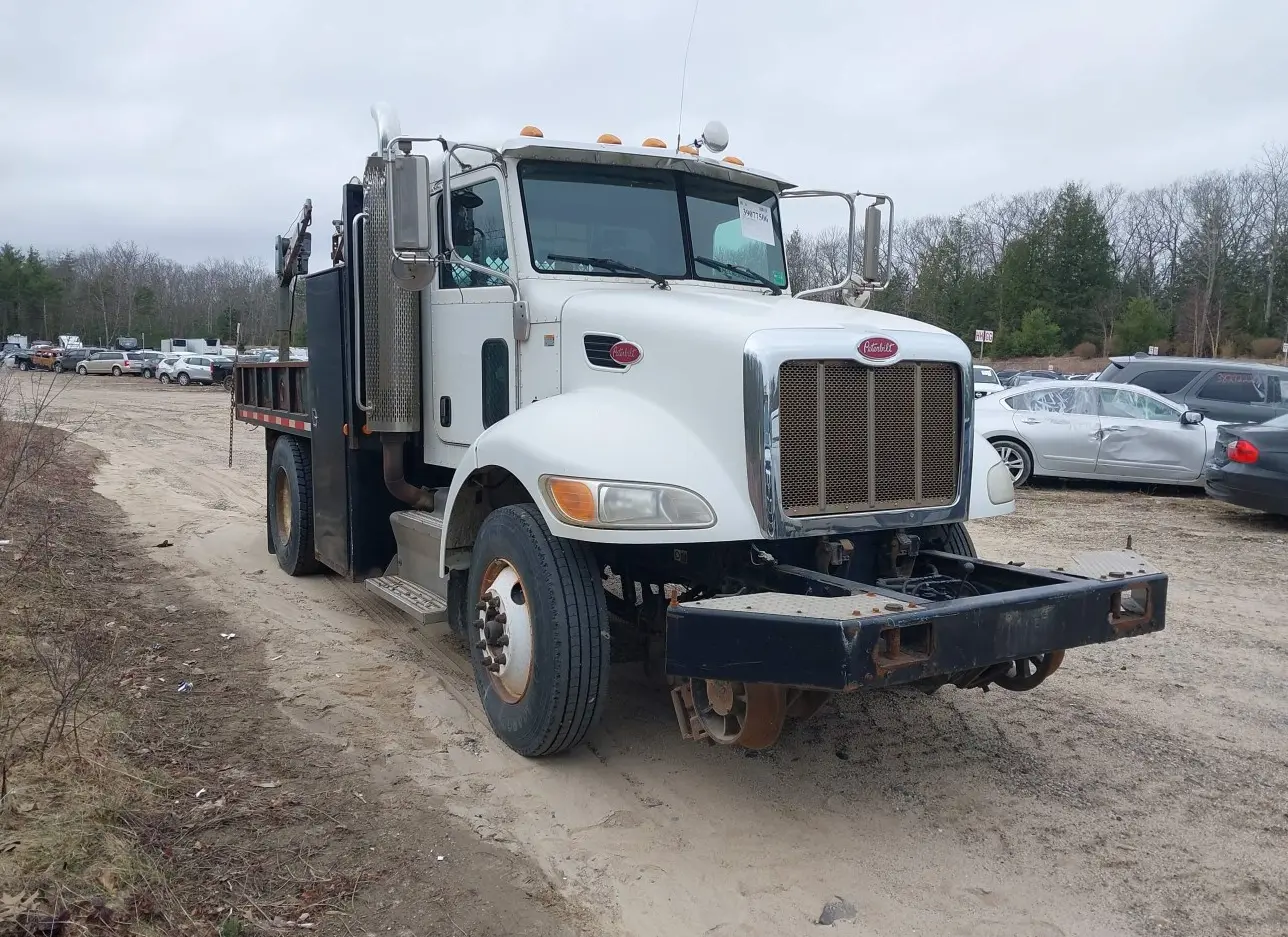 2012 PETERBILT  - Image 1.