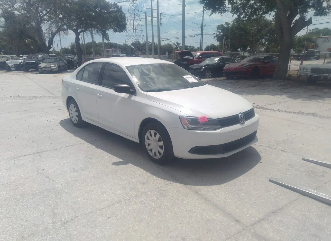 2014 VOLKSWAGEN  - Image 1.