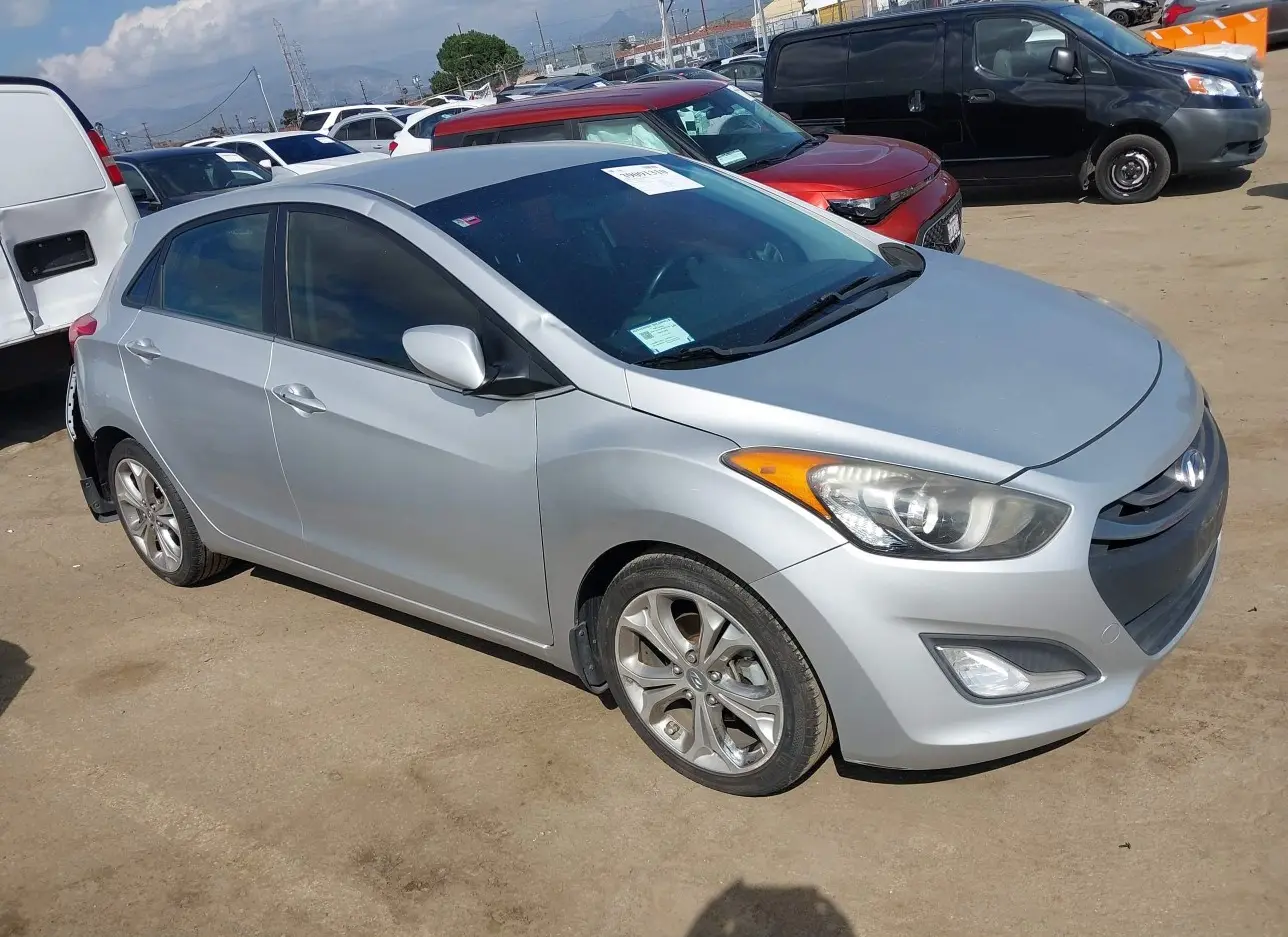 2013 HYUNDAI  - Image 1.