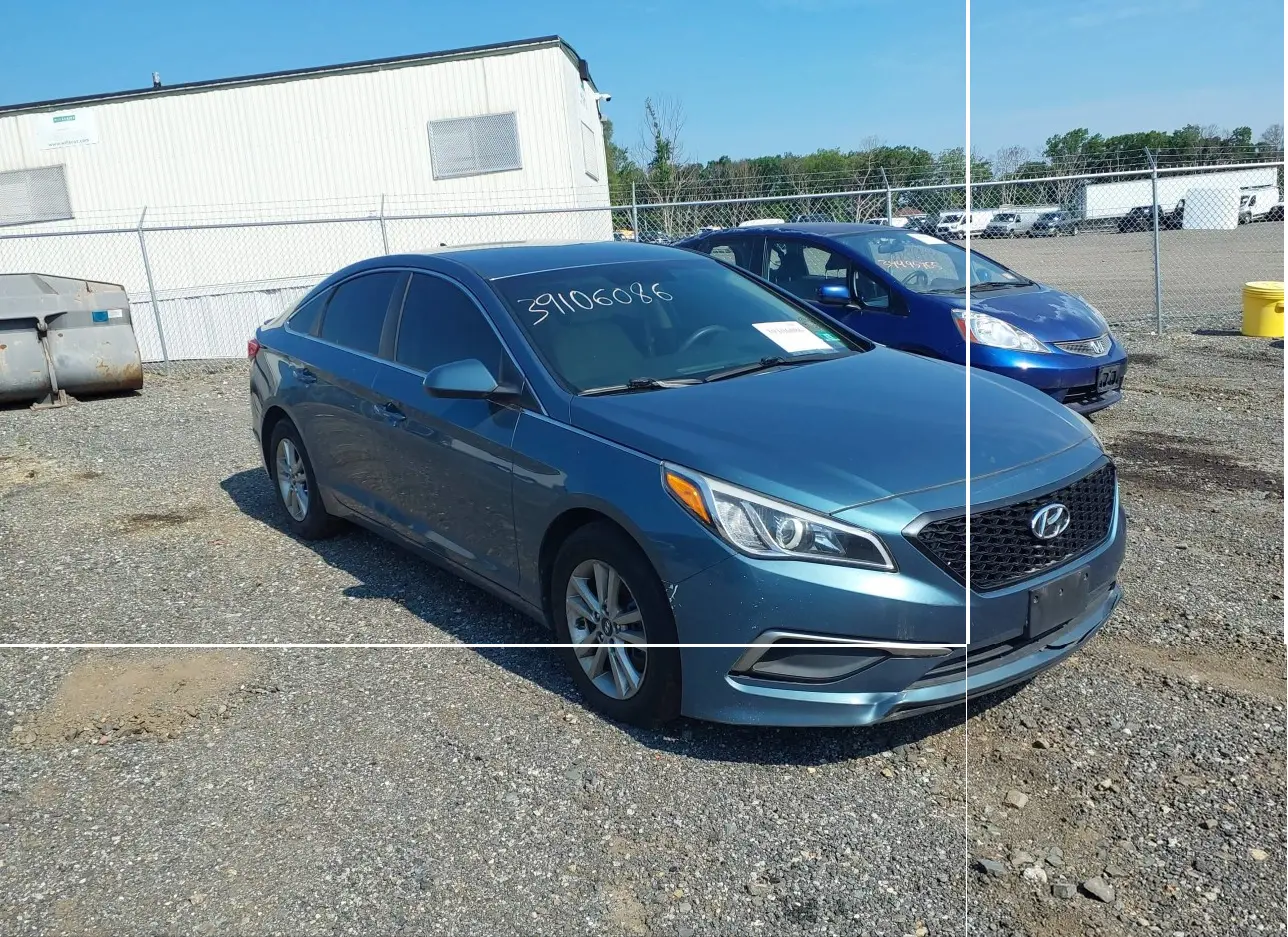 2017 HYUNDAI  - Image 1.