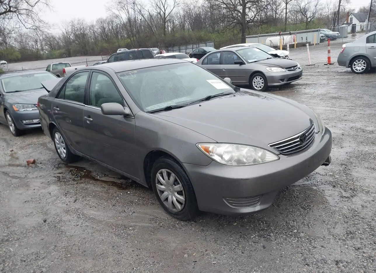 2005 TOYOTA  - Image 1.