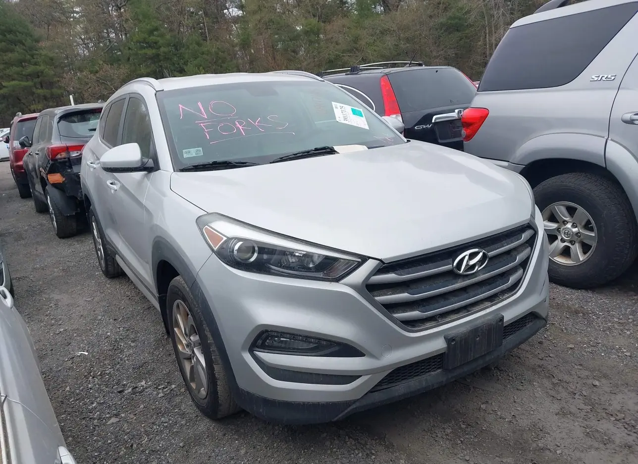 2017 HYUNDAI  - Image 1.