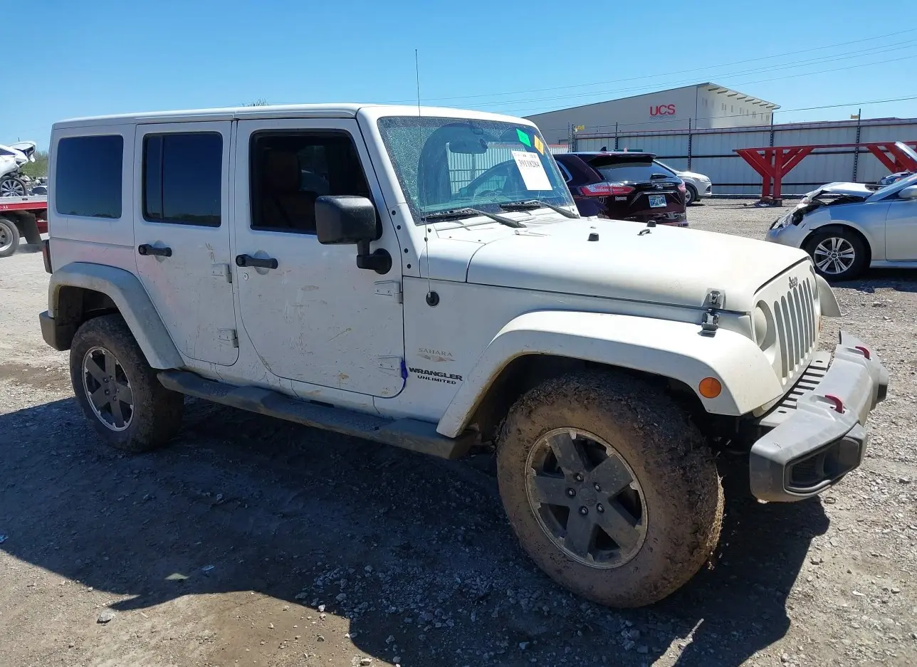 2011 JEEP  - Image 1.