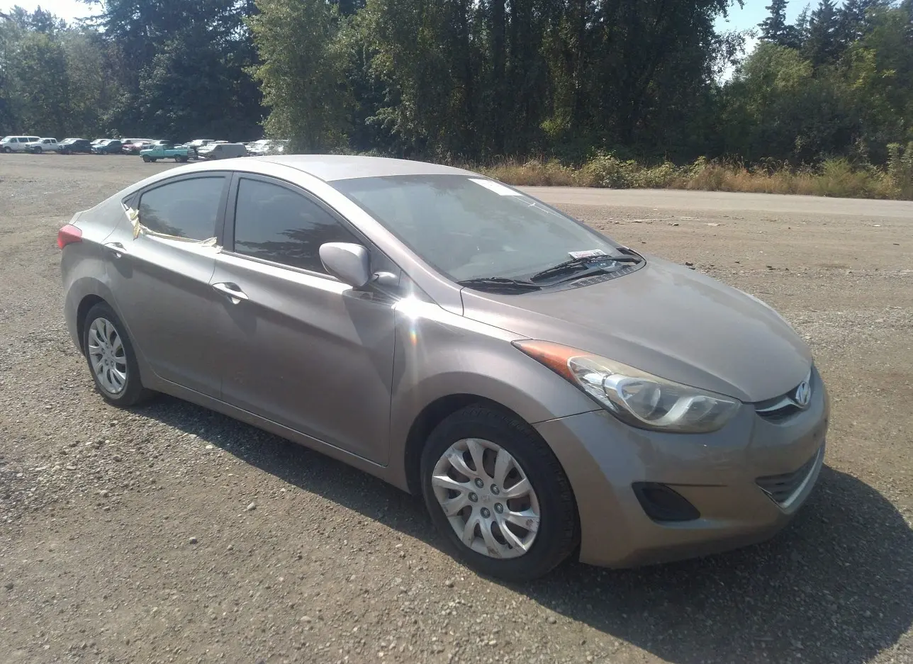 2013 HYUNDAI  - Image 1.