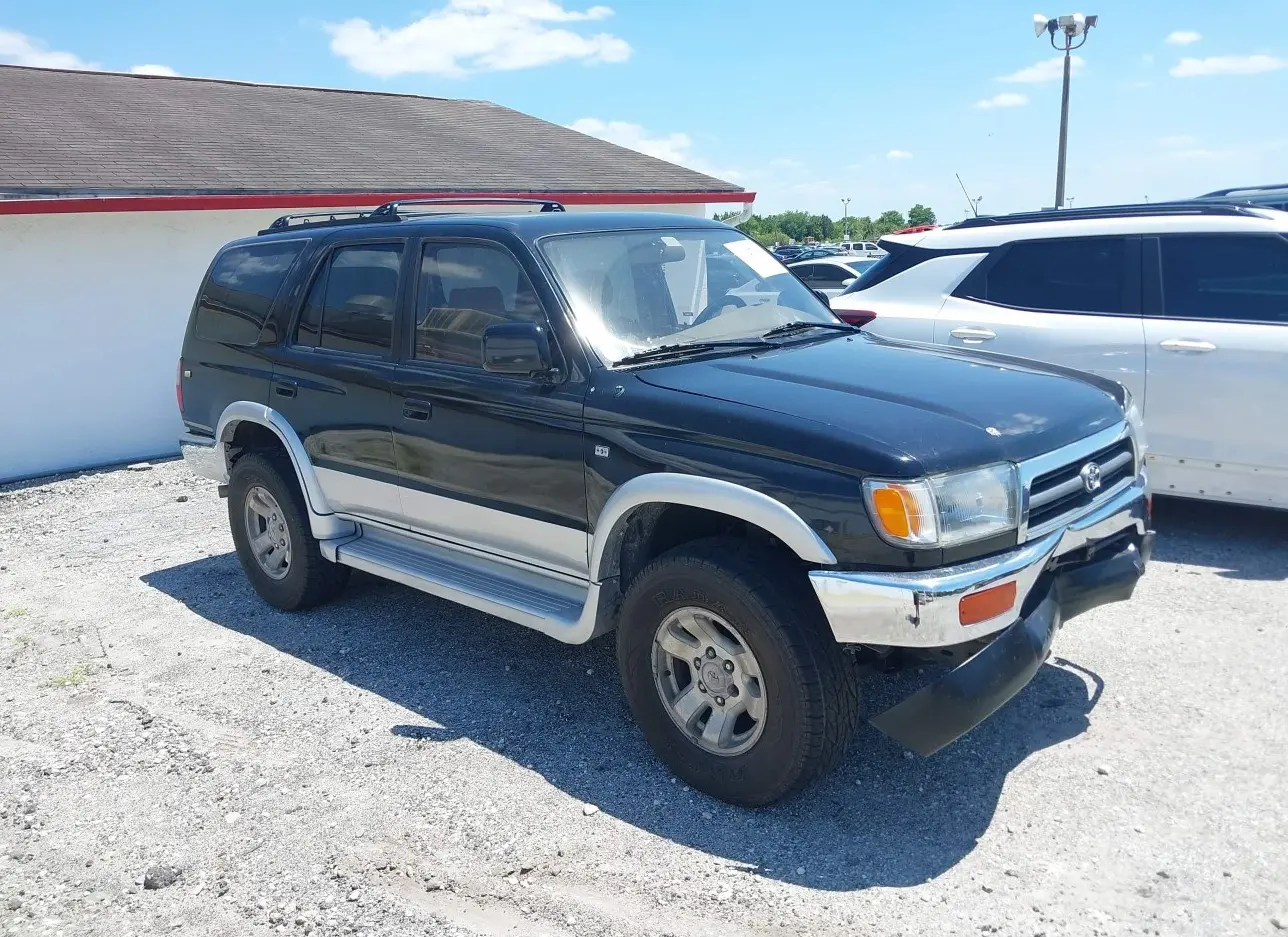 1996 TOYOTA  - Image 1.