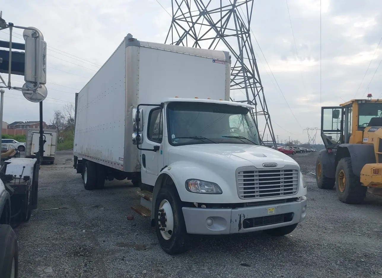 2017 FREIGHTLINER  - Image 1.