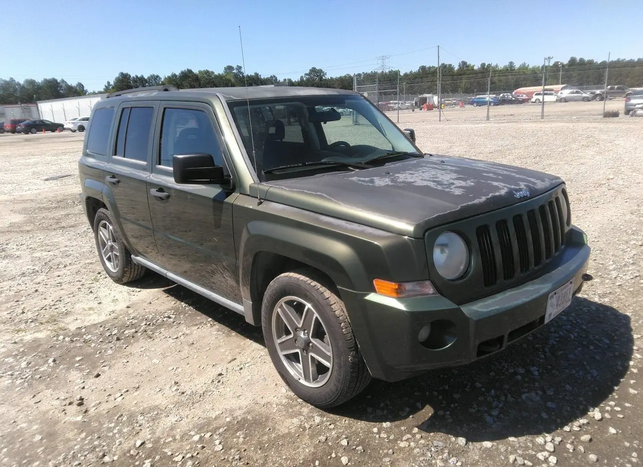 2009 JEEP  - Image 1.