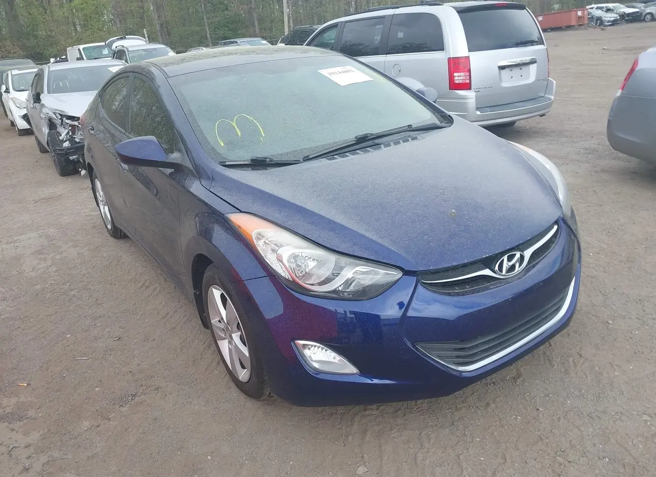 2013 HYUNDAI  - Image 1.