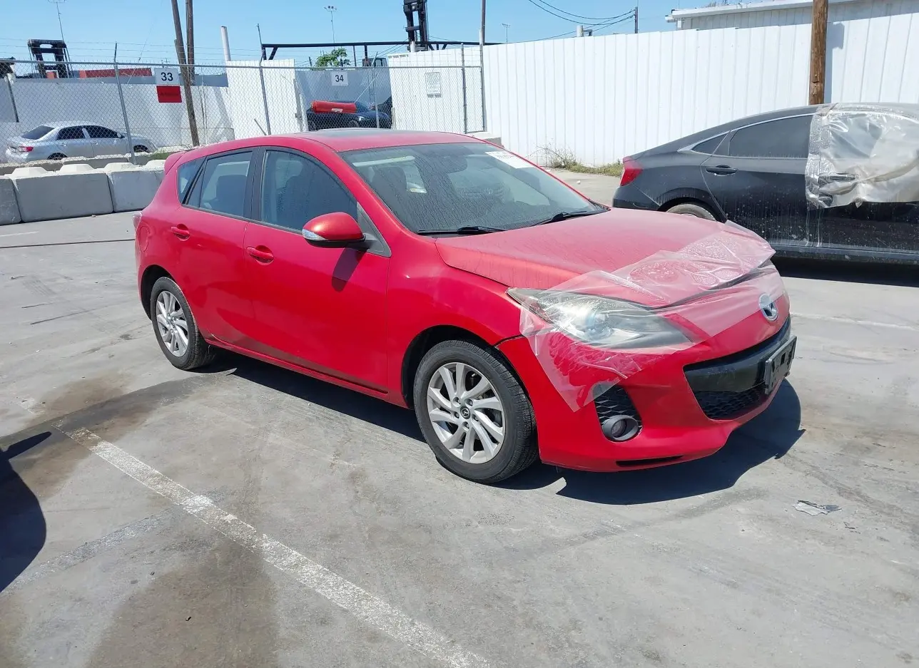 2013 MAZDA  - Image 1.