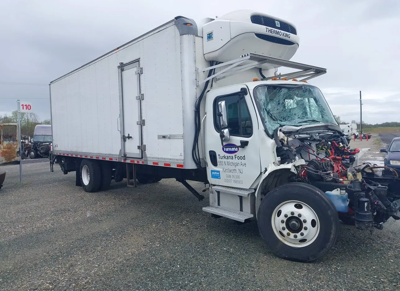 2021 FREIGHTLINER  - Image 1.