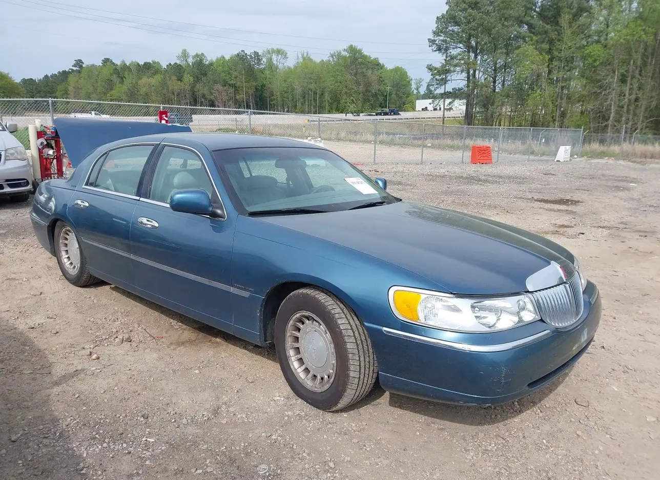 2001 LINCOLN  - Image 1.