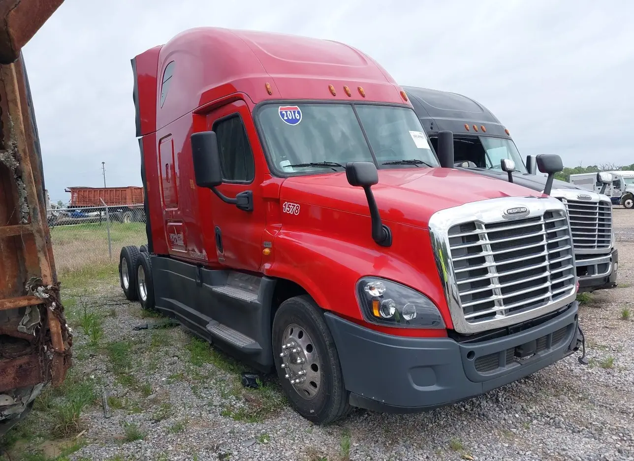 2016 FREIGHTLINER  - Image 1.