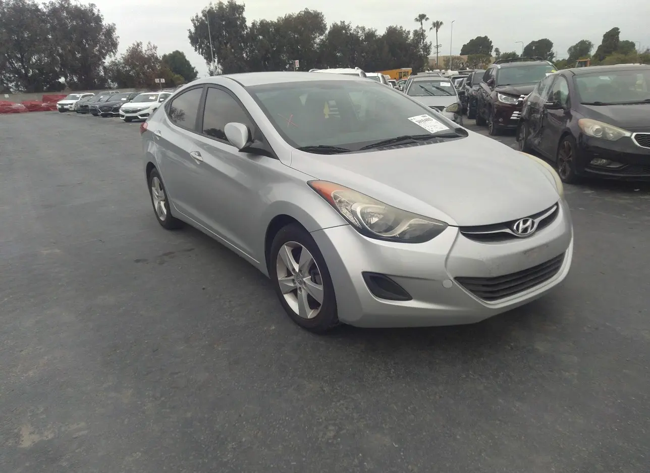 2013 HYUNDAI  - Image 1.