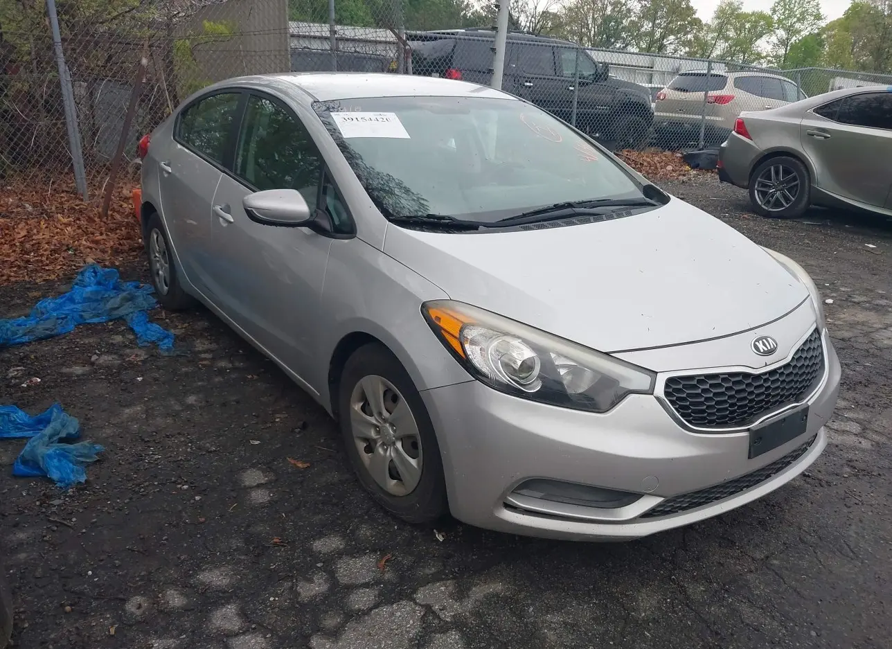 2015 KIA  - Image 1.