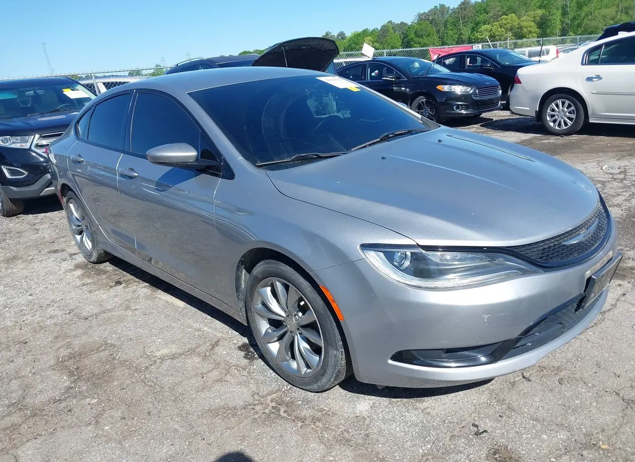 2016 CHRYSLER  - Image 1.