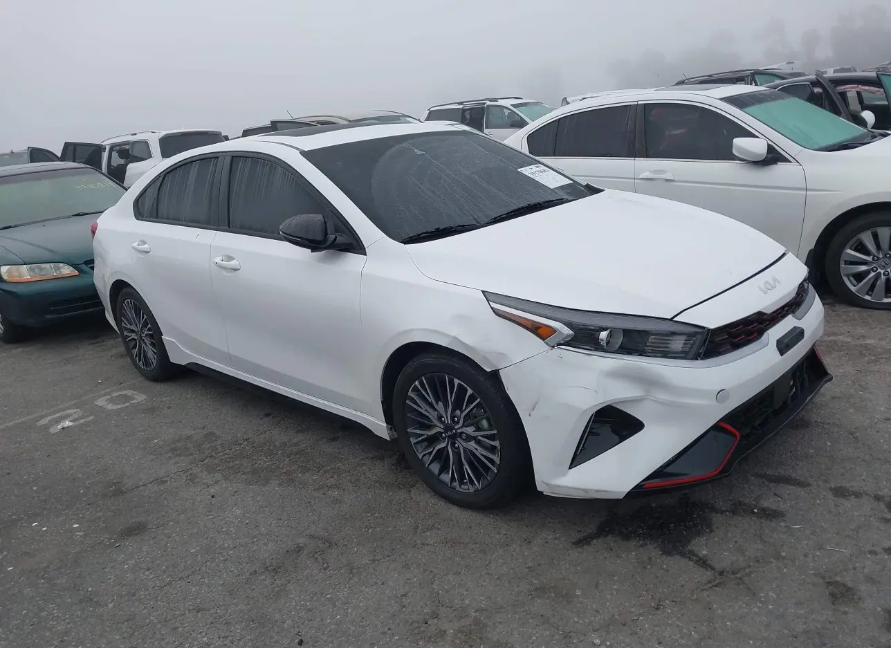 2022 KIA  - Image 1.