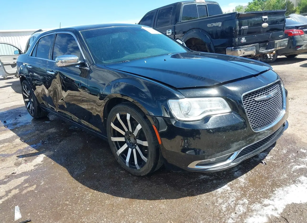 2017 CHRYSLER  - Image 1.