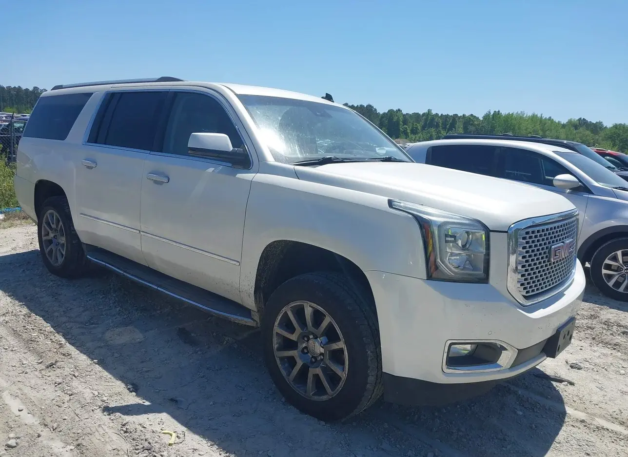 2015 GMC  - Image 1.