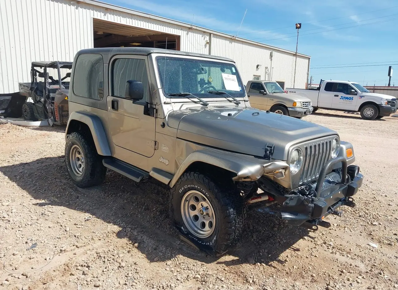 2004 JEEP  - Image 1.