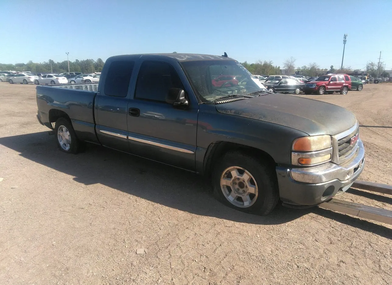 2006 GMC  - Image 1.