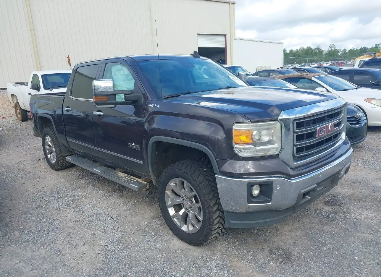 2015 GMC  - Image 1.