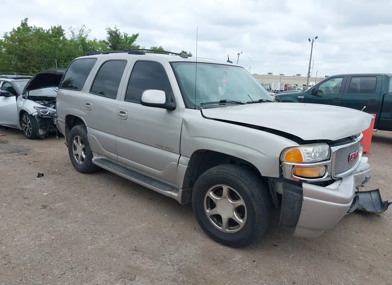 2005 GMC  - Image 1.