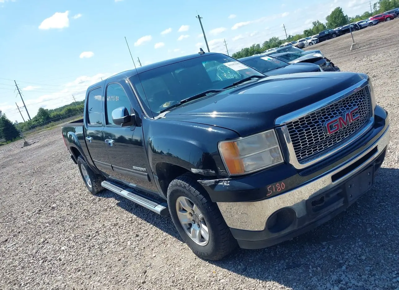 2010 GMC  - Image 1.