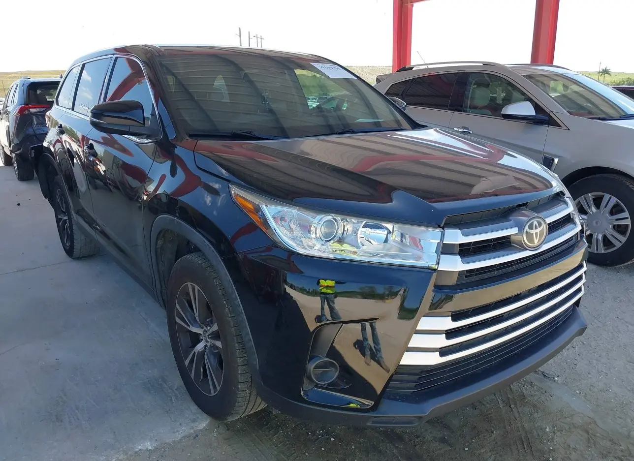 2019 TOYOTA  - Image 1.