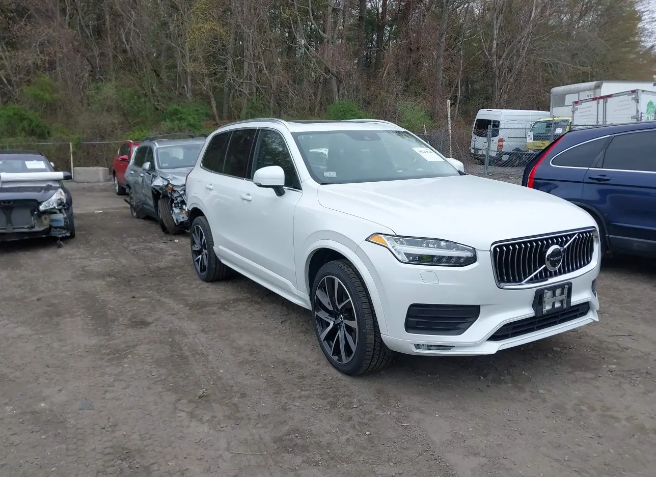 2020 VOLVO  - Image 1.