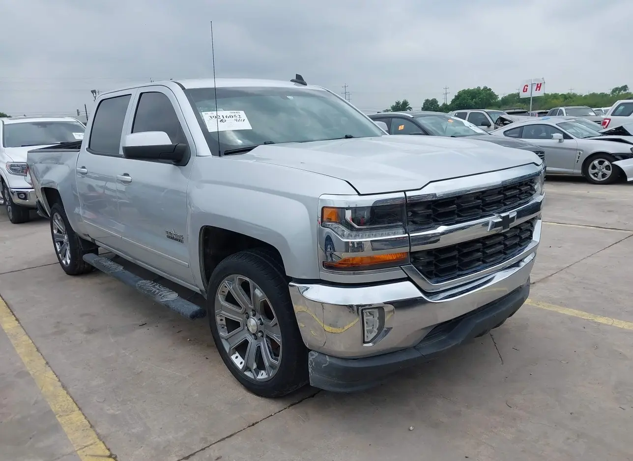 2016 CHEVROLET  - Image 1.